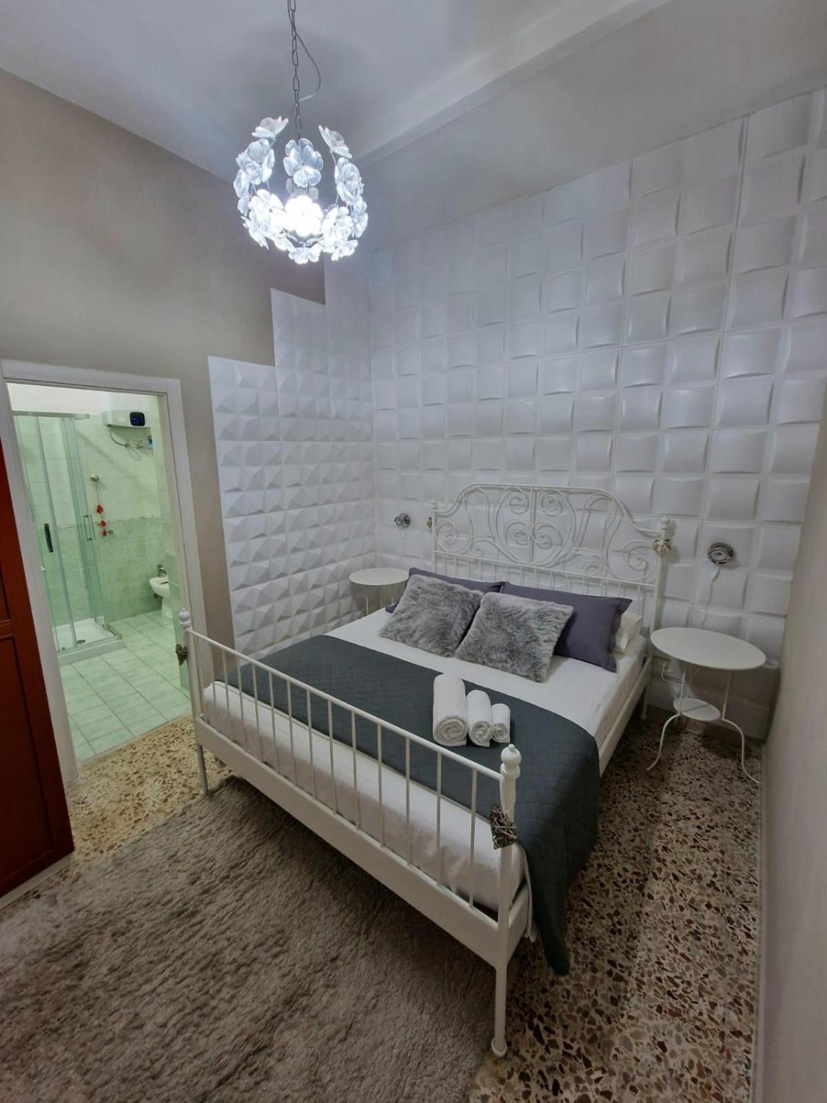 Delizia House Ortigia,Centro Citta, Vicino Al Mare Apartment Syracuse Bagian luar foto
