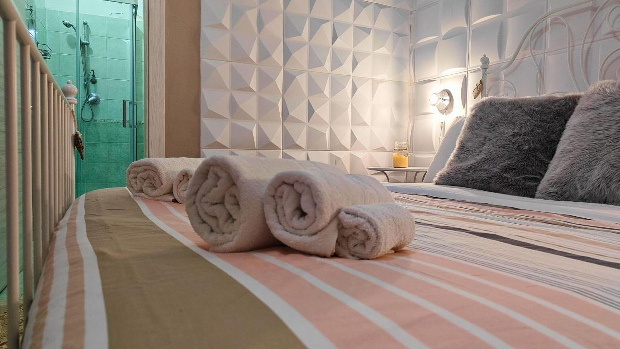 Delizia House Ortigia,Centro Citta, Vicino Al Mare Apartment Syracuse Bagian luar foto